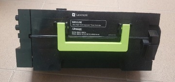 Pusty pojemnik po tonerze 58D2U0E z Lexmark MX721ADE
