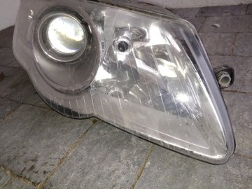 Lampa passat B6 .