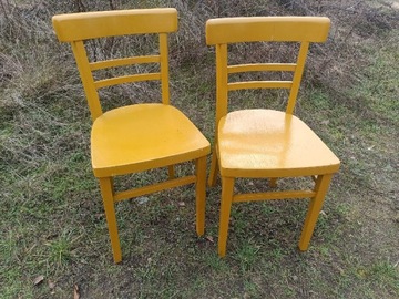 Krzesła z okresu PRL 