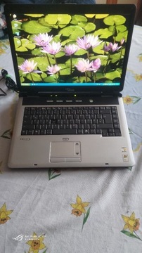 Laptop Fujitsu Siemens Ailo A1667G