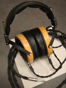 Audeze LCD-2 + Forza Audioworks Noir Hybrid HPC