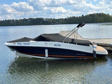 Bayliner VR5 E 4.5 L 200 hp