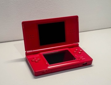 Konsola Nintendo DS Lite Czerwona + przewód USB