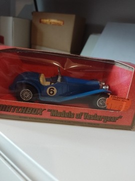 MATCHBOX models of yesteryear y-3 Riley MPH 