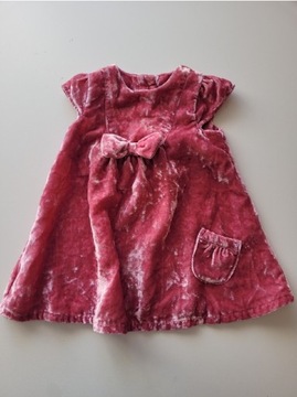 Różowa welurowa sukienka r 56 62