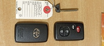 kluczyk toyota avatan 2012
