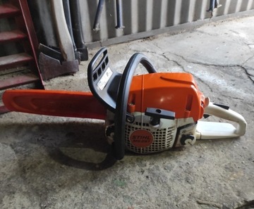 Sprzedam Pilarkę Stihl MS 251 C