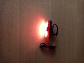 Lampka rowerowa USB COB światło czerwone