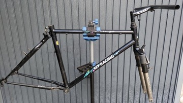 MT Racing rama + SR DuoTrack