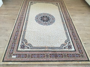 Piękny klasyczny salonowy wełniany dywan 150x230cm
