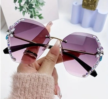 Okulary przeciwsłoneczne  zdobione kryształkami