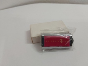 Pendrive 4 GB z logo T-Mobile