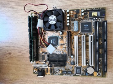 Płyta główna Asus P5BV3+ oraz procesor i pamięć