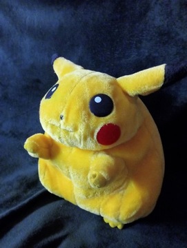 Pikachu maskotka pokemony duża 