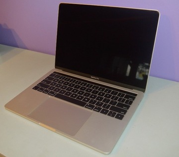 Laptop Apple MacBook Pro A1706 RETINA i5 16/256GB