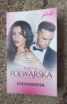 Stewardesa Edyta Folwarska nowa