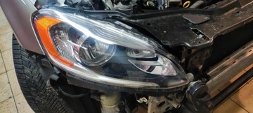 Volvo XC60 lampa H7  USA 899117733 89907491