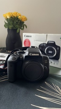 Canon EOS 750D aparat fotograficzny
