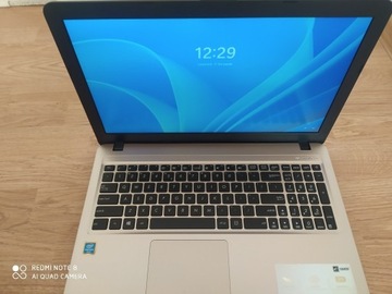 Laptop Asus r540u
