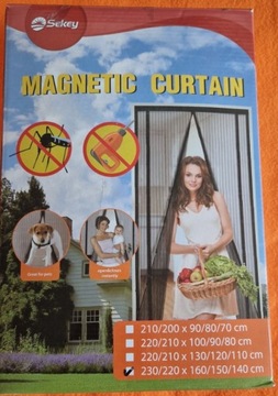 Magnetyczna moskitiera na drzwi