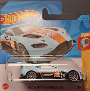 Hot_Wheels_Aston_Martin_Vantage_GTE