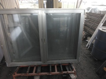 Okno aluminiowe 175x126,5