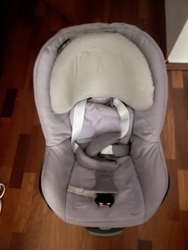 Fotelik maxi cosi familiyfix 0-18kg z bazą i stopą