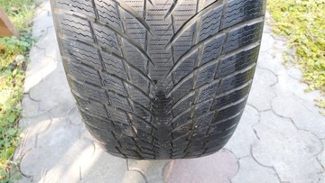 Opony zimowe 245/45 R19 NOKIAN