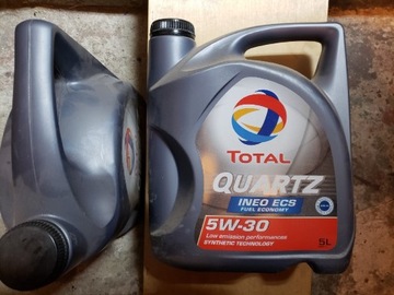 Olej silnikowy Total Quartz 5w-30 6,5 L - 5L 1,5L