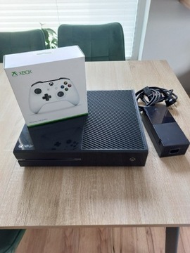 XBOX ONE 500GB + biały Pad 