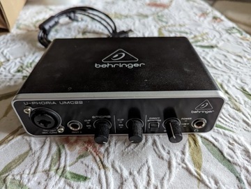 Interfejs audio Behringer UMC22