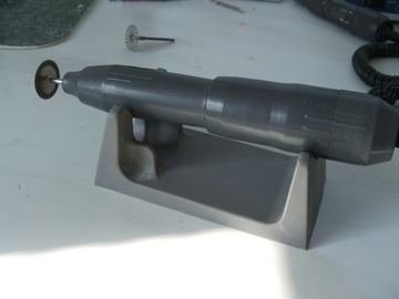 Mikrosilnik Nouvag ze sterownikiem