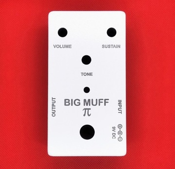 BIG MUFF PI - OBUDOWA EFEKTÓW, WIERCONA, NAPISY