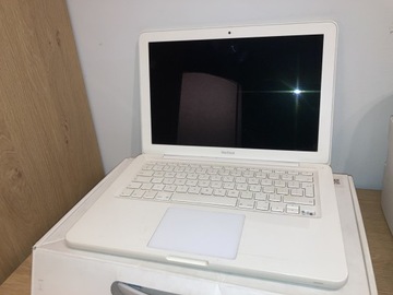 Apple MacBook White, Intel Core 2 Duo