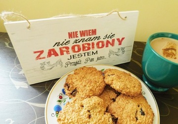 Zabawna tabliczka: zarobiony jestem