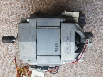 SILNIK ECM UAH522300-82R04 Electrolux