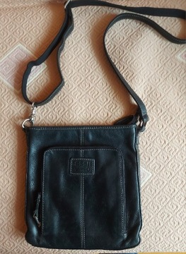 Fossil czarna torebka crossbody skóra naturalna