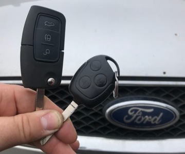 Ford Focus kluczyk z kodowaniem.