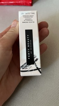 Fenty beauty błyszczyk 