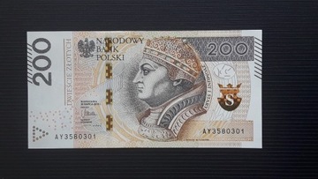 200 złotych PLN 2015 AY3580301 UNC-