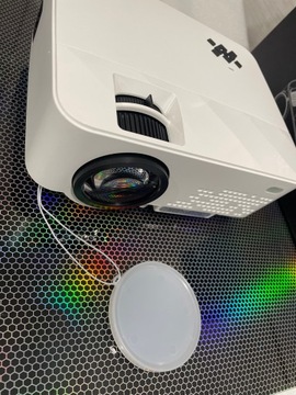 Projektor LED TOPVISION T21 biały LCD/Full HD