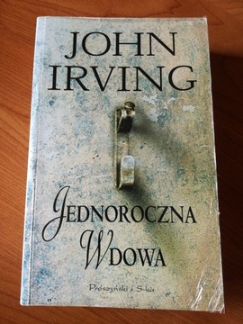 John Irving - Jednoroczna wdowa