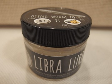 Libra Lures Dying Worm 70 mm 004 cheese