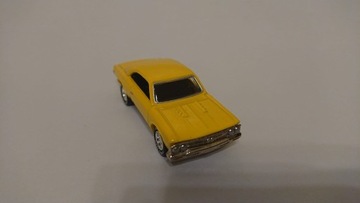 1/64 Chevrolet Malibu 1966 Johnny LIghtning