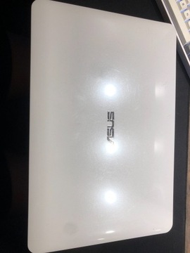 Laptop ASUS R556L i3 4GB SZYBKI SSD