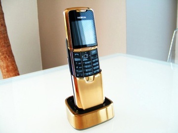 Nokia 8800 Gold (24k złoto, ochrona rozmów)