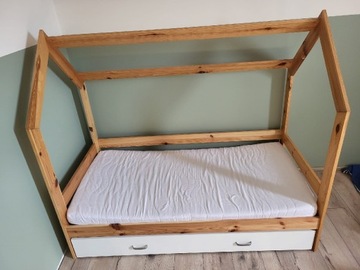 Łóżko dziecięce domek z szufladą