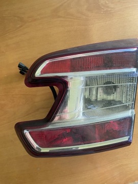 Megane 3 lampa tylna klapa