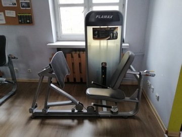 Maszyna LEG PRESS marki Plamax!