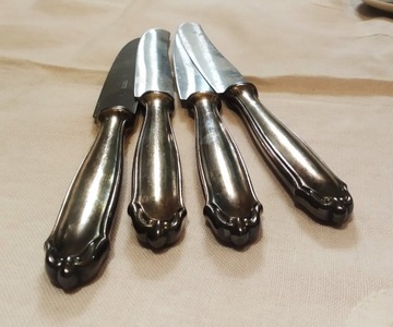4 platerowane noże do obiadu